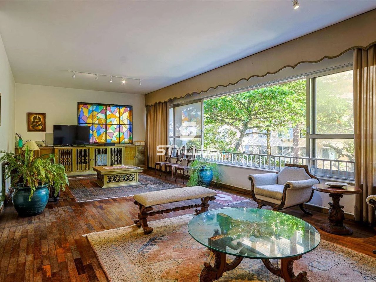 Leblon | Apartamento 4 quartos, sendo 1 suite - Foto 1